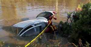 vigili del fuoco alluvione olbia