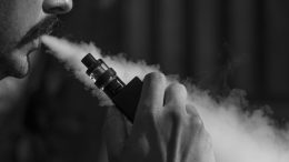 https://wFonte: ww.blacknote.com/e-juice/