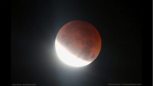eclissi luna