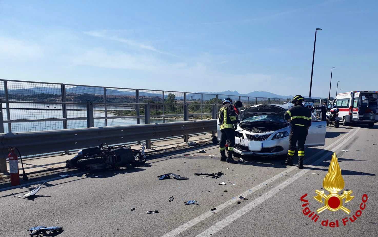 Olbia, incidente frontale tra un'auto e una moto sulla sopraelevata: un ...