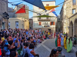 Il pubblico in piazza FABER