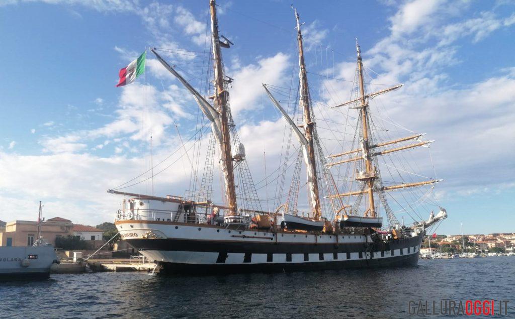 Nave Palinuro