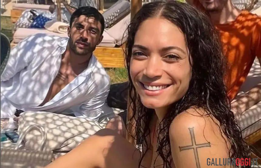 elodie andrea iannone costa smeralda bacio