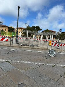 vento la maddalena lampione divelto polemiche