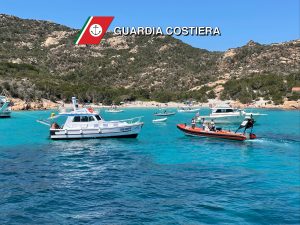 noleggio abusivo imbarcazioni la maddalena