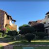 Ha dell'incredibile una vicenda accaduta nel residence “Gli Asfodeli” a Porto Rotondo. Una coppia di romani avrebbe sfondato il muro