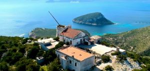 esposto capo figari sardegna rubata e depredata golfo aranci consiglio comunale