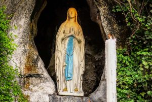 Madonna Lourdes