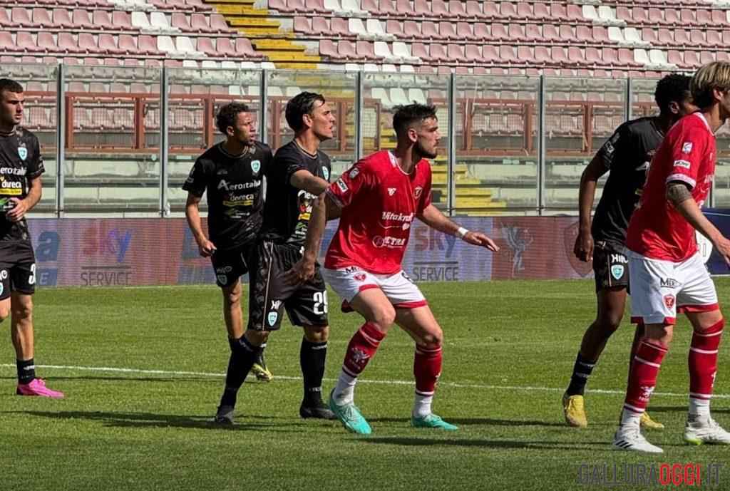 calcio olbia pescara perugia
