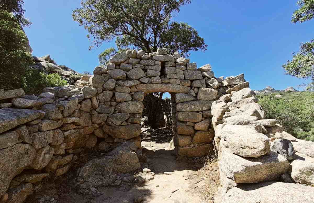 siti archeologici arzachena
