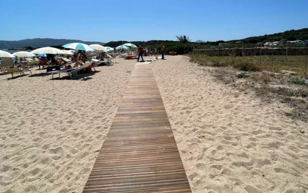 spiaggia mannena