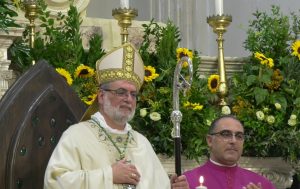 Il Vescovo roberto fornaciari diocesi tempio