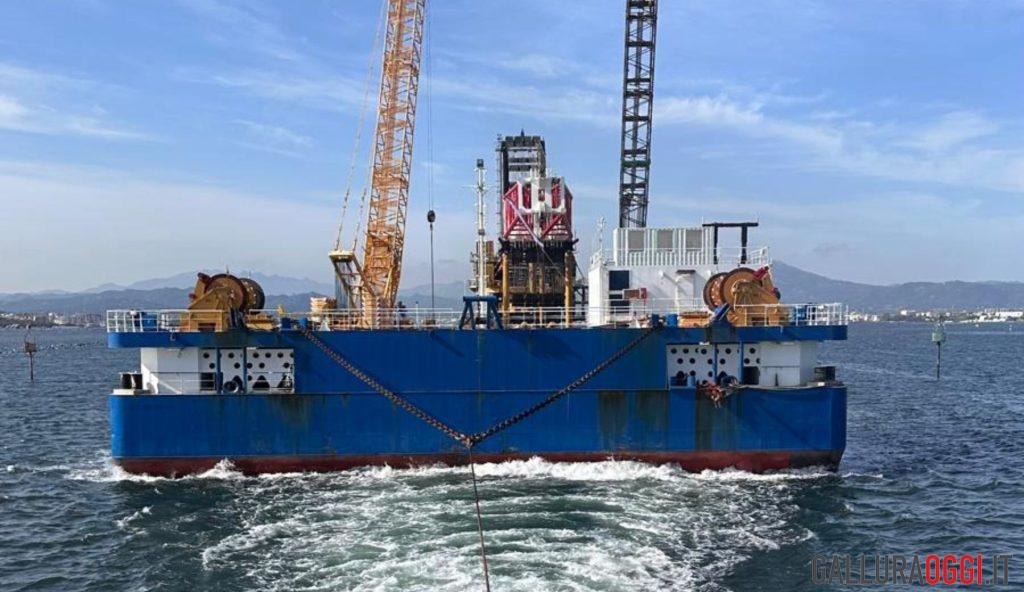 Via al recupero del superyacht Atina, tutti i divieti a Olbia