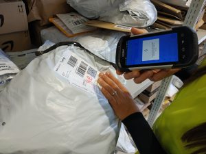 Pacchi Poste Italiane
