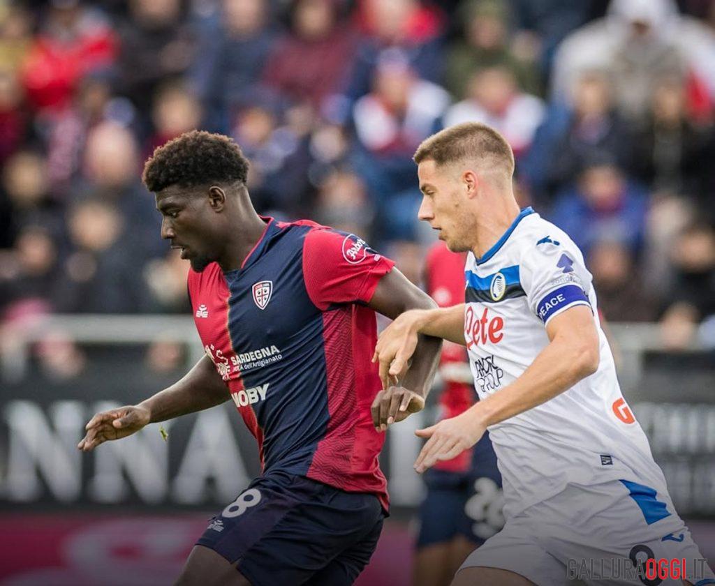 Cagliari Atalanta, Adopo e Pasalic in azione - Foto Cagliari Calcio