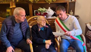 Grande festa a La Maddalena per i 100 anni di Consolata Bianco
