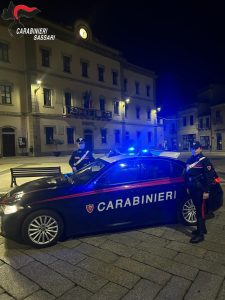 Tempio Pausania, donna legata e violentata in una casa isolata: arrestato l’uomo accusato di abusi, minacce e rapina.