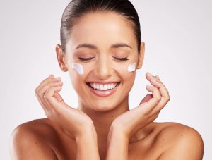 crema pelle grassa viso