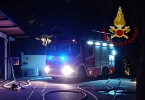 Incendio in un hotel di Arzachena, danni ingenti
