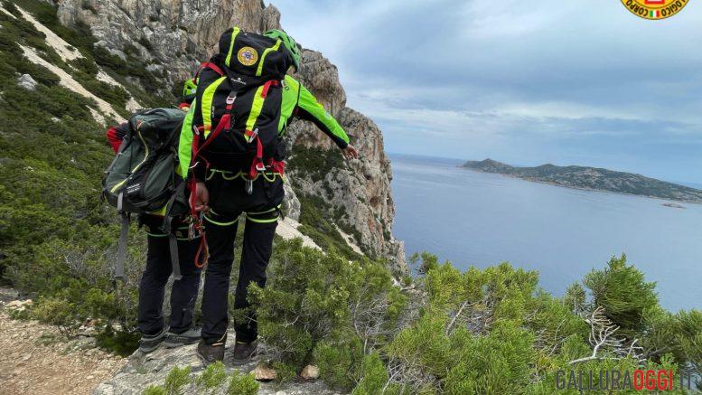 Escursionista in difficoltà a Tavolara, interviene il Soccorso Alpino