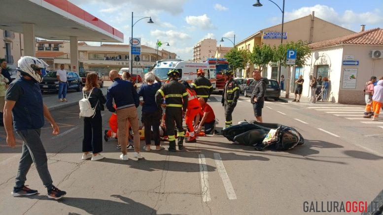 Scontro tra auto e moto all'incrocio di Olbia, come sta il ferito