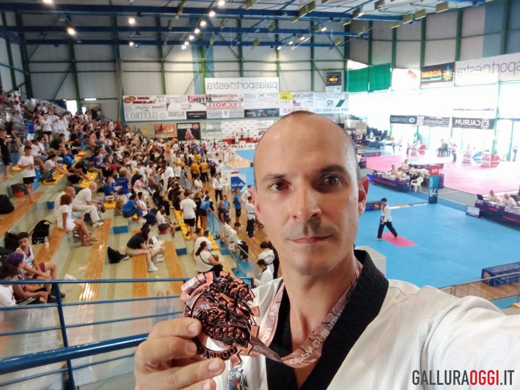 Taekwondo Terranova, podio ad Arezzo con Roberto Carrus