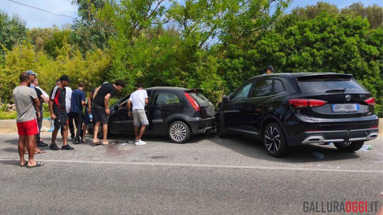 Arzachena piange le due giovani vittime dell'incidente sulla statale 125
