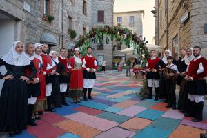 Borgo diVino in tour, successo a Tempio con vino e cultura