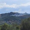 Incendio a Loiri Porto San Paolo, in azione elicotteri e Canadair
