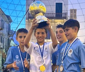 Spettacolo e passione al Pallone d’oro Kids di La Maddalena