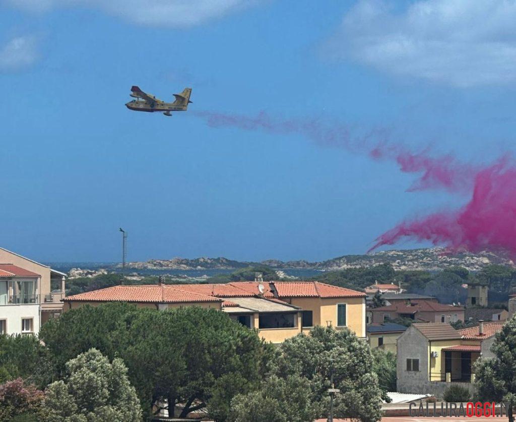 Incendio Moneta a La Maddalena
