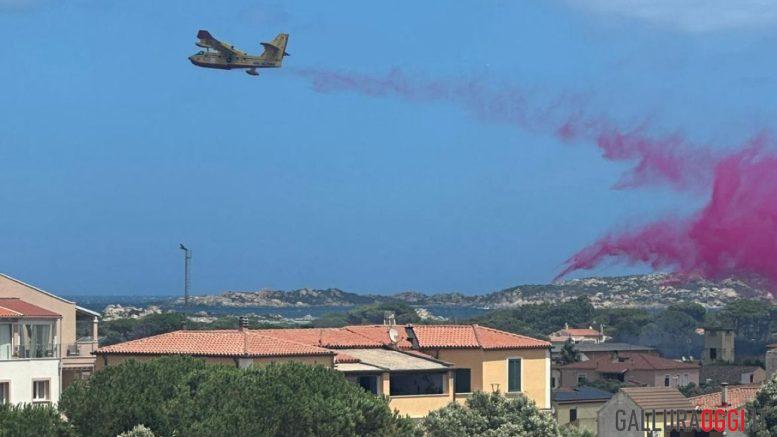 Incendio Moneta a La Maddalena