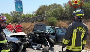 Incidente tra auto tra Palau e Santa Teresa, ci sono 5 feriti