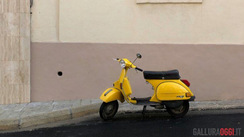 restaurare vespa epoca