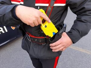 Taser carabinieri