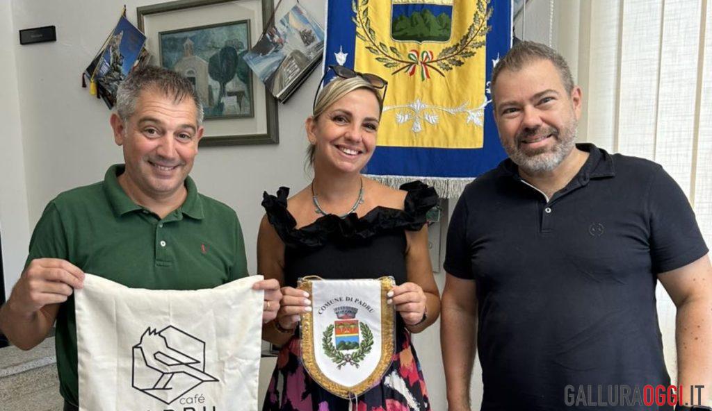 Budapest celebra Padru, la caffetteria sarda conquista la capitale