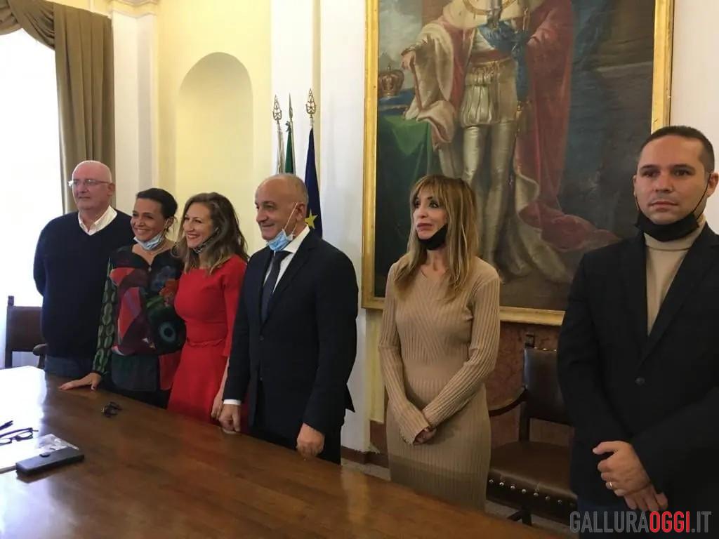 Gianni Addis sindaco di Tempio e assessori
