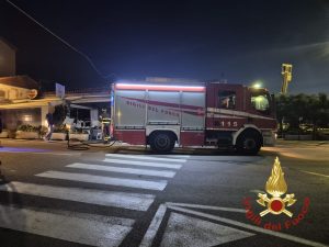 Incendio nel bar del porto di Palau