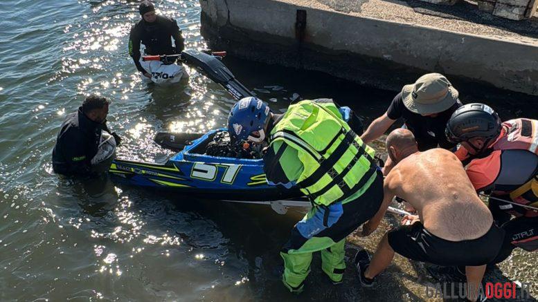 Aquabike Olbia, i sommozzatori della polizia salvano un pilota
