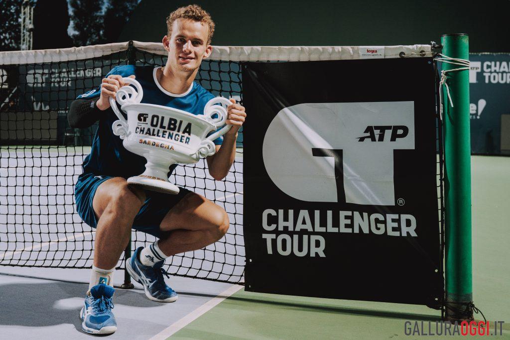 Luca Van Assche vince l’Olbia Challenger 2025