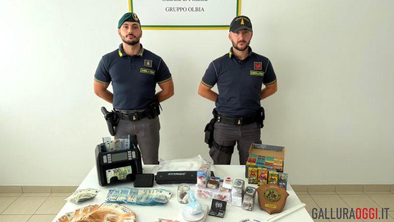 Nascondeva hashish e cocaina, arrestato ventunenne di Olbia