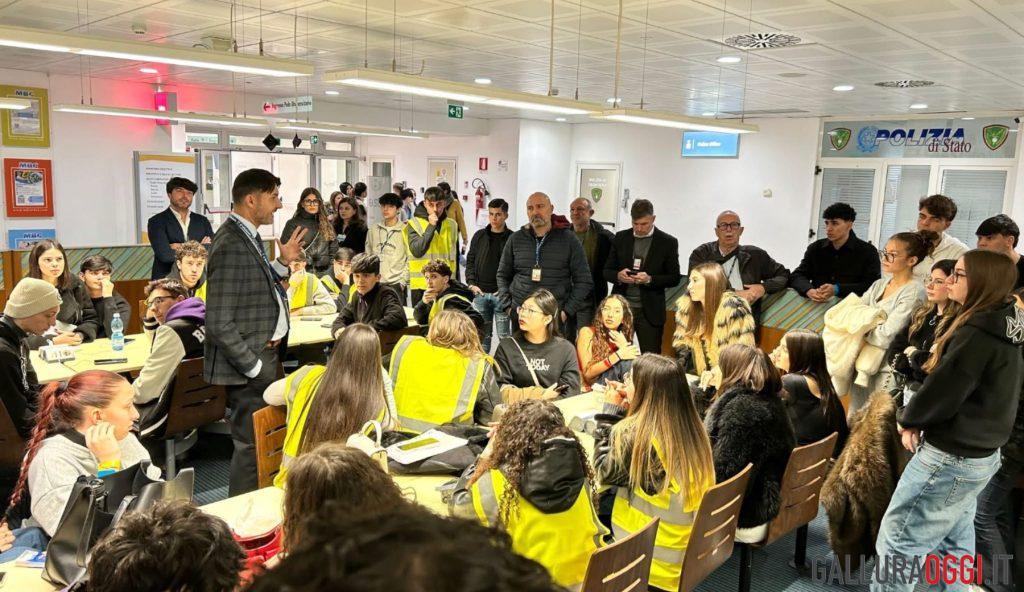 Polizia e scienza insieme a Olbia per Scienza in Piazza