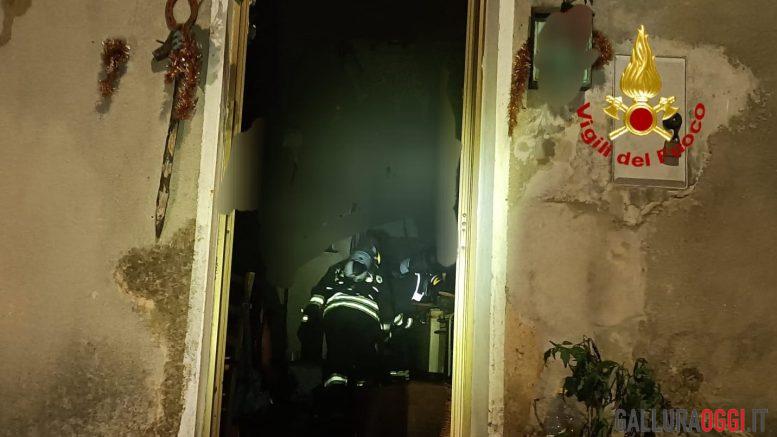 Appartamento in fiamme a Sant'Antonio di Gallura, cosa è successo