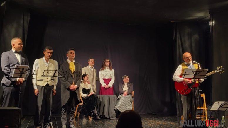 Benjamin Button sul palco a Olbia, serata tra emozione e creatività
