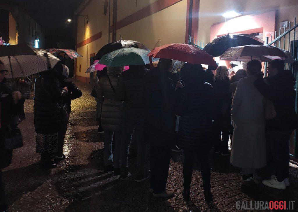 Checco Zalone fa il pieno a Olbia, in tanti per vedere Buen Camino
