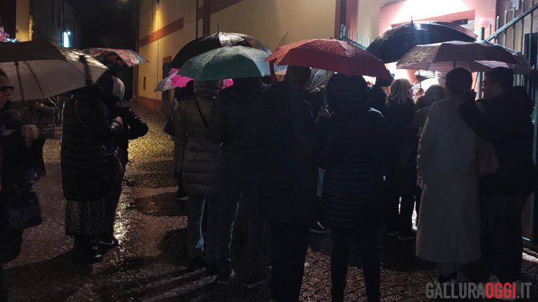 Checco Zalone fa il pieno a Olbia, in tanti per vedere Buen Camino