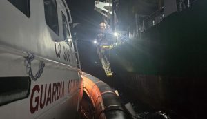 Marittimo ferito, soccorso in mare nelle Bocche di Bonifacio