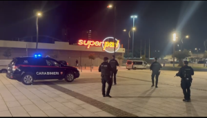 Violenza piazza Crispi Olbia