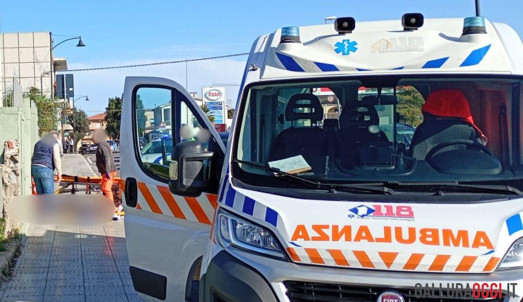 Investita da un'auto a Olbia, giovane finisce in ospedale