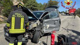 Brutto incidente a Olbia, scontro tra auto e camion due feriti